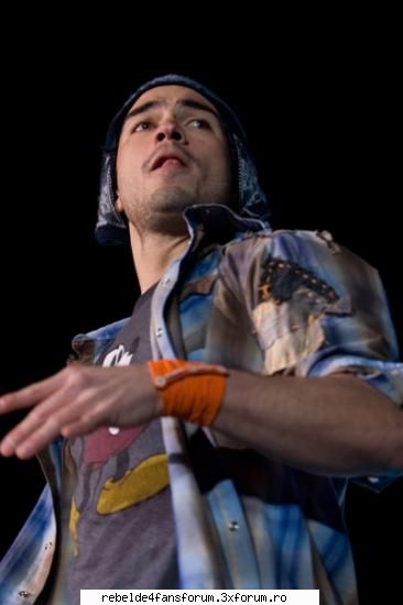 picz poze poncho din concertul prima