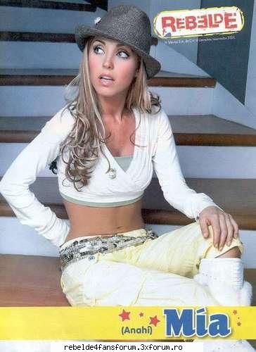 picz dulcik anahi scari