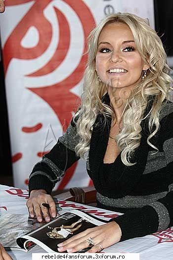 angelique boyer( victoria) a6a