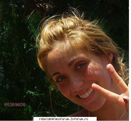 picz dulcik anahi peace