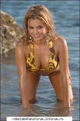 florecia saracho (romina) mai avem din asta...