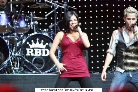 poze rbd...cei mai cool ever astea din alt concert ...