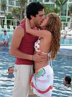 ANaHi&PoNcHo - le sta bine inpreuna ;) - ♥Anahi♥