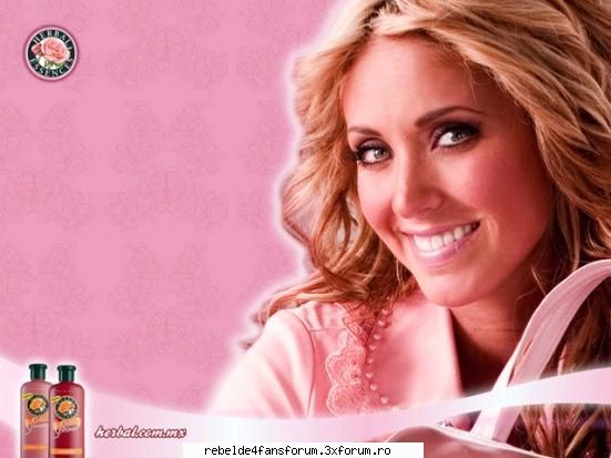 PICZ CU DULCIK D ANAHI - asta e poza d la reclama - ♥Anahi♥