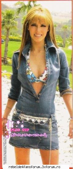 PICZ CU DULCIK D ANAHI - imbracata super - ♥Anahi♥