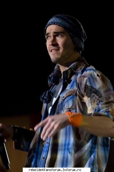 PICZ CU PONCHO...COOL - dienux - ♥Poncho♥