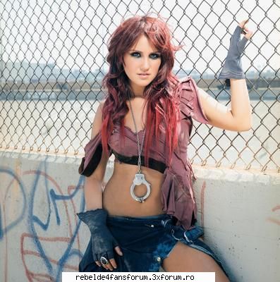 Poze cu roberta... - wow... cu catuse - ♥Dulce Maria♥